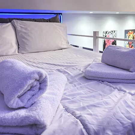 Ikaros Welcome Downtown Loft - Explore Center By Foot - Close To Arch Of Galerius Daire Selanik